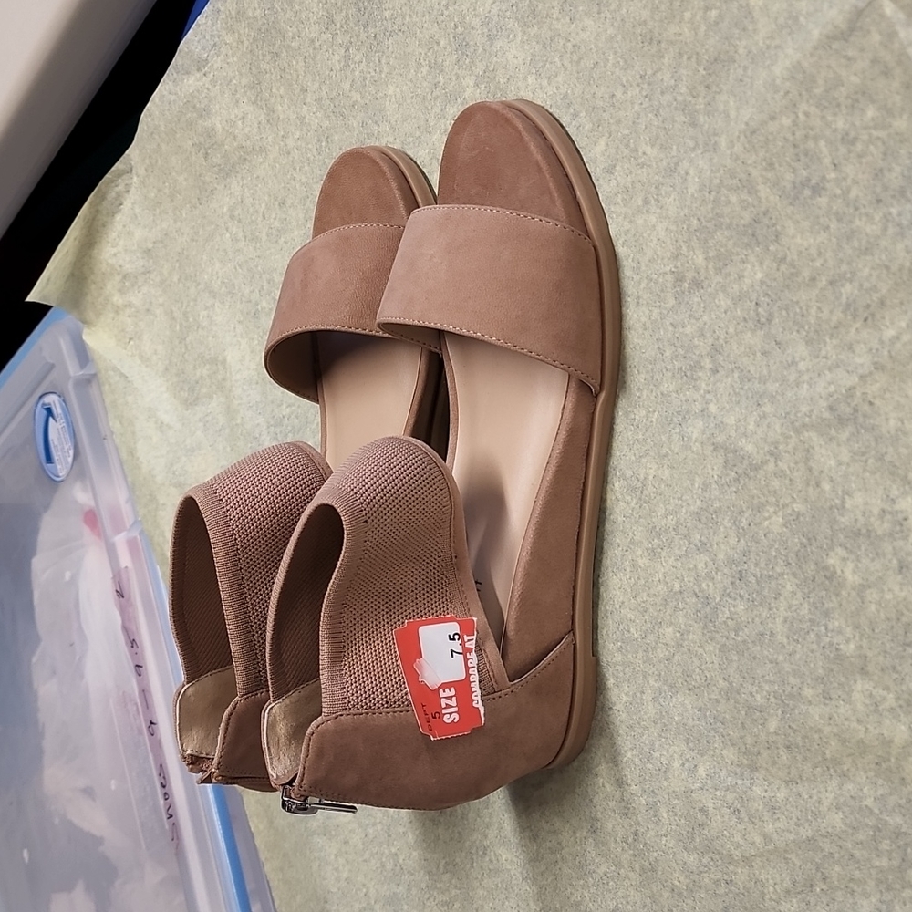 Steven natural comfort sandals